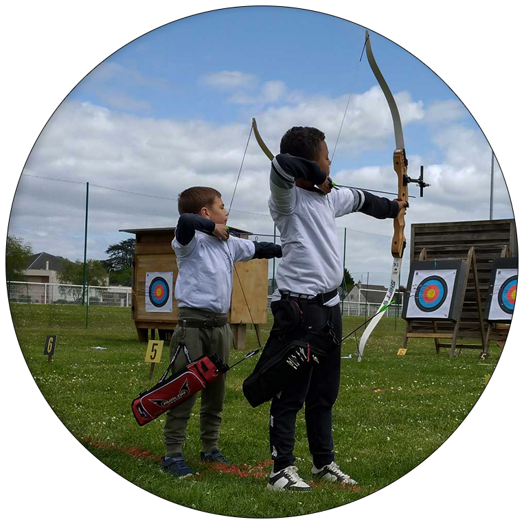 https://archers-la-croix-en-touraine.fr/wp-content/uploads/2025/08/Groupe-Poussins.png